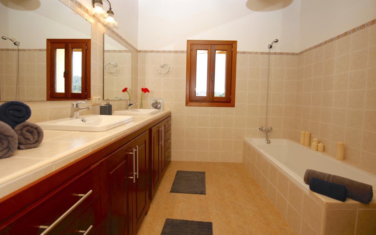 Quality Villa Sa Tapia Поррерас Экстерьер фото